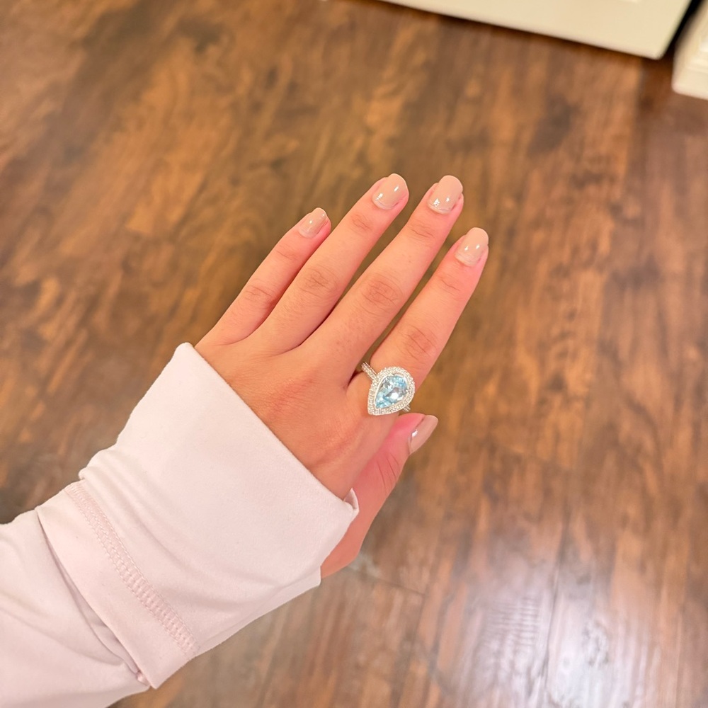 Vintage 14 Karat White Gold Pear Cut Aquamarine and Diamond Ring